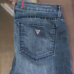 Guess low rise grace fit Jeans | 🦋
